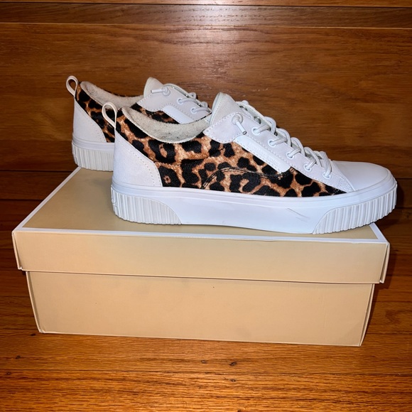 Michael Kors Leopard print sneakers - Picture 2 of 7
